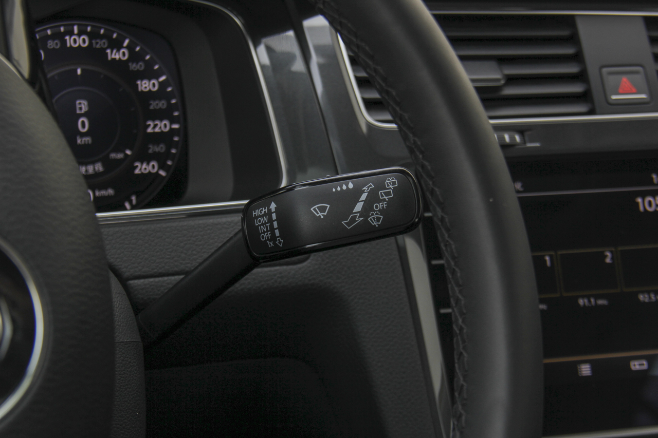 2018款高尔夫1.4T自动旗舰型280TSI