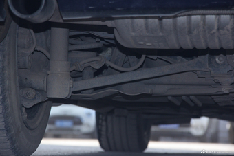 2016款宝马2系旅行车218i 1.5T自动运动设计套装 