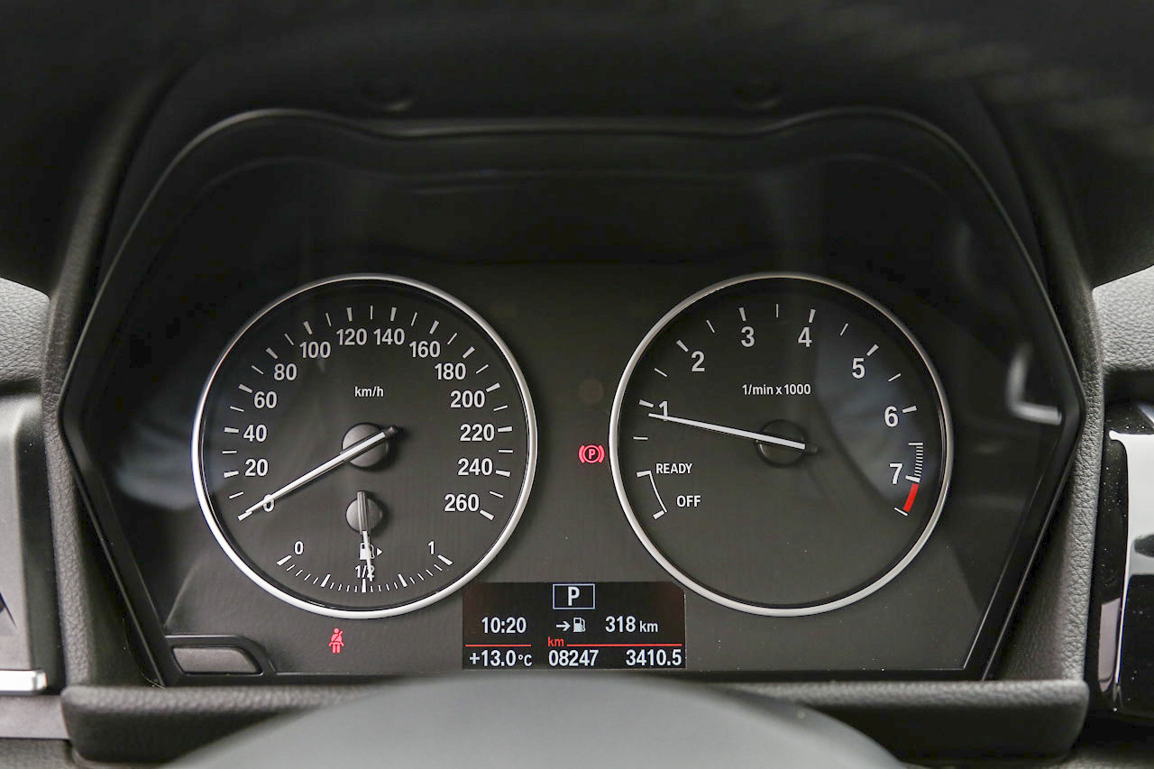 2015款宝马2系Gran Tourer 218i 1.5T自动运动设计套装