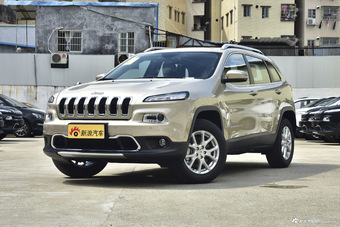 2016款自由光2.4L自动专业版+智能包 流沙金