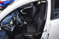 2016款瑞风S3 1.5L自动CVT豪华型 典雅白