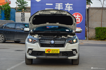 2018款启辰T70 1.6L手动睿趣版图片