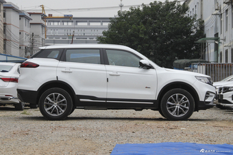 2018款吉利博越1.8TD自动智慧型4G互联版