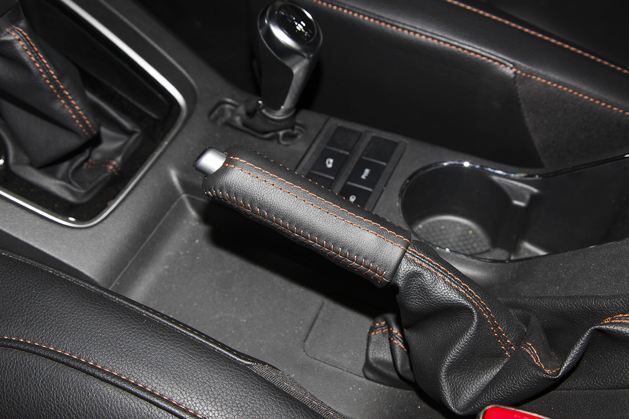 2016款北京BJ40L 2.3T自动四驱尊享版