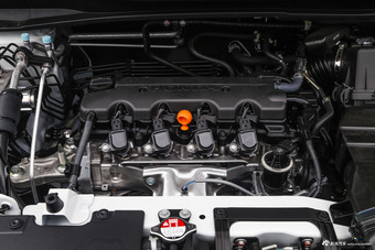 2015款缤智1.8L CVT四驱旗舰型 塔夫绸白