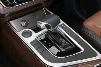 2018款风行SX6 1.6L自动豪华型