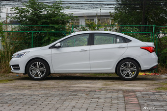 2017款艾瑞泽5 1.5L手动豪华版