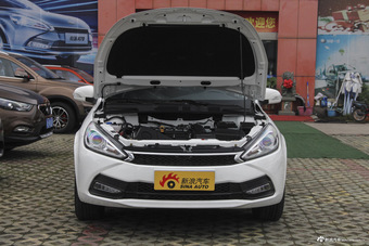 2016款骏派A70 1.6L自动豪华型