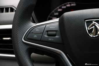 2017款宝骏510 1.5L自动时尚型