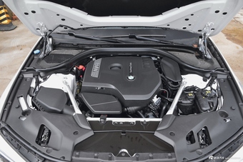 2018款宝马5系改款2.0T自动530Li尊享型M运动套装  