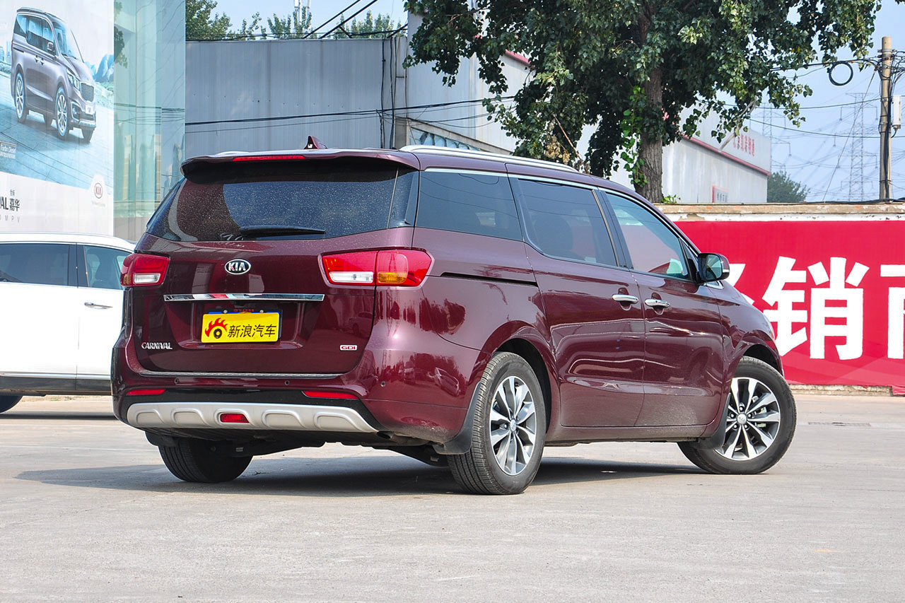 2015款嘉华（进口）3.3L自动豪华版 国IV