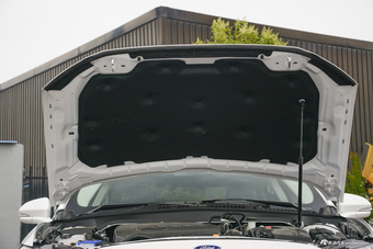 2017款蒙迪欧1.5T自动时尚型