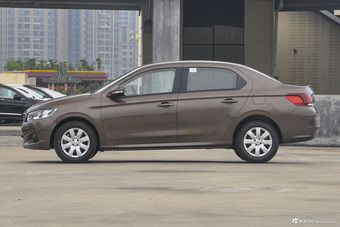 2016款标致301 1.6L自动舒适型