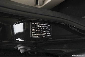 2018款斯派卡1.5L手动舒适型