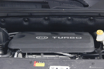 2016款宝骏730 1.5T手动舒适版 7座