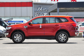 2016款撼路者2.0T自动两驱豪华版汽油