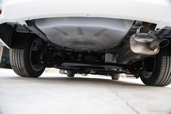 2015款福睿斯1.5L自动时尚型