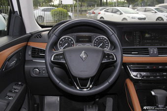 2018款宝沃BX7 2.0T自动28T两驱豪华型5座