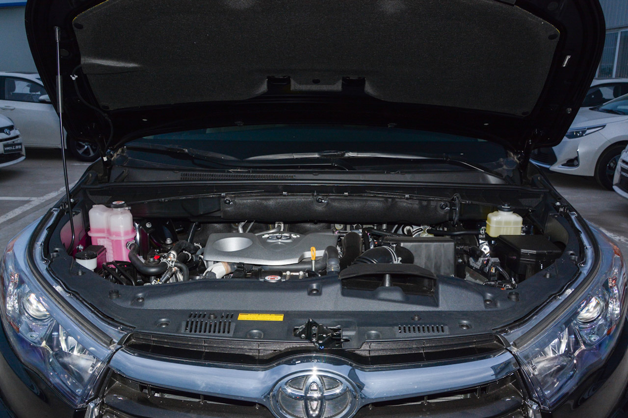 2017款汉兰达2.0T自动四驱精英版7座