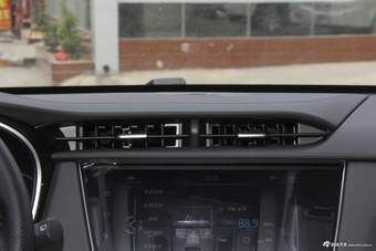 2018款SWM斯威G01 1.5T自动-傲up