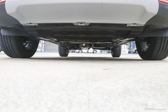 2016款瑞虎7 1.5T手动耀臻版