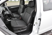 2018款铃拓2.5T手动四驱豪华款JE4D25Q5A