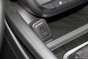 2018款斯威X7 1.5T手动豪华型7座