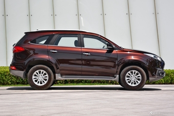 2016款驭胜S350 2.0T自动四驱汽油超豪华版5座