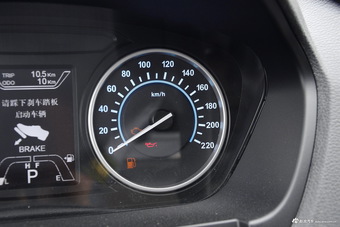 2017款海马S7 1.8T自动豪华版