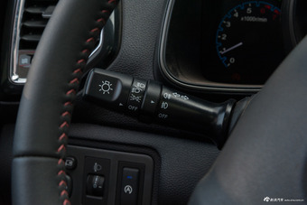 2017款长安CX70T改款 1.5T自动尊擎版