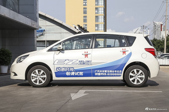 2014款逸致1.8L自动精英版