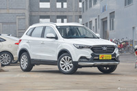 2018款奔腾X40网红版 1.6L手动舒适型