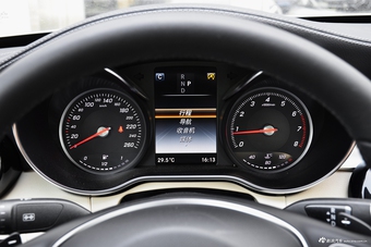 2017款改款奔驰C级C180L 1.6T自动时尚型运动版