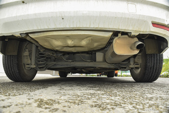 2015款福睿斯1.5L自动时尚型