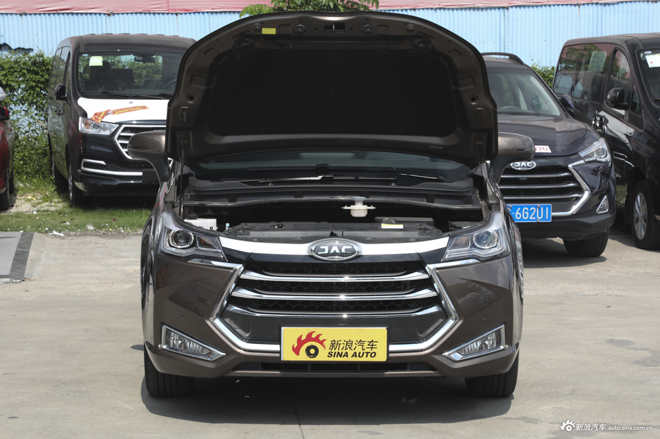 2018款瑞风R3 1.6L手动豪华智能型