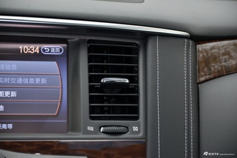 2017款途乐5.6L自动标准型