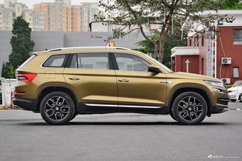 2017款柯迪亚克2.0T自动380TSI四驱旗舰版7座