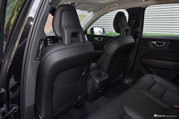 2019款沃尔沃XC60 2.0T自动四驱T5智远版