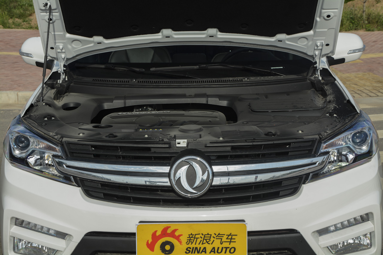 2018款风光S560 1.8L手动豪华型