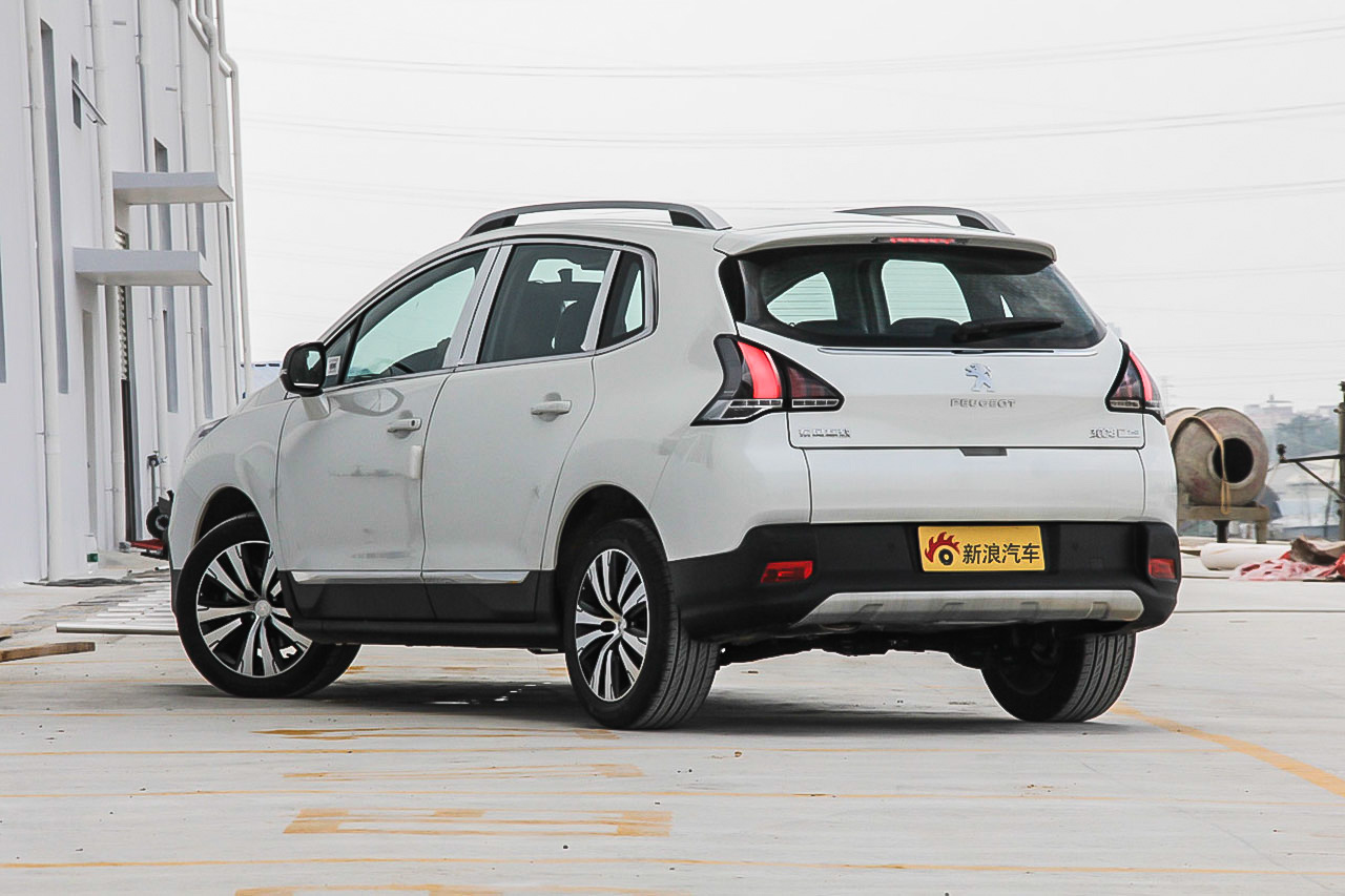 2016款标致3008 1.6THP自动潮流版