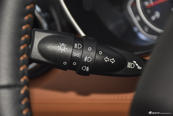 2016款北汽绅宝X35 1.5L自动豪华版