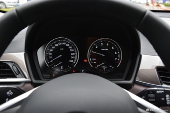 2018款宝马X1 1.5T自动sDrive18Li尊享型