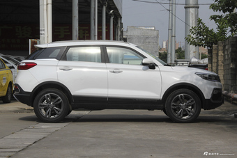 2017款猎豹CS9 1.5L手动风尚型