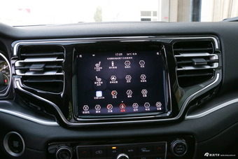 2018款大指挥官2.0T自动四驱臻享版