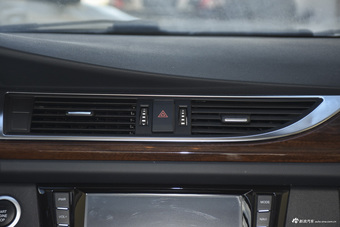 2015款众泰Z500 1.5T 自动尊贵型