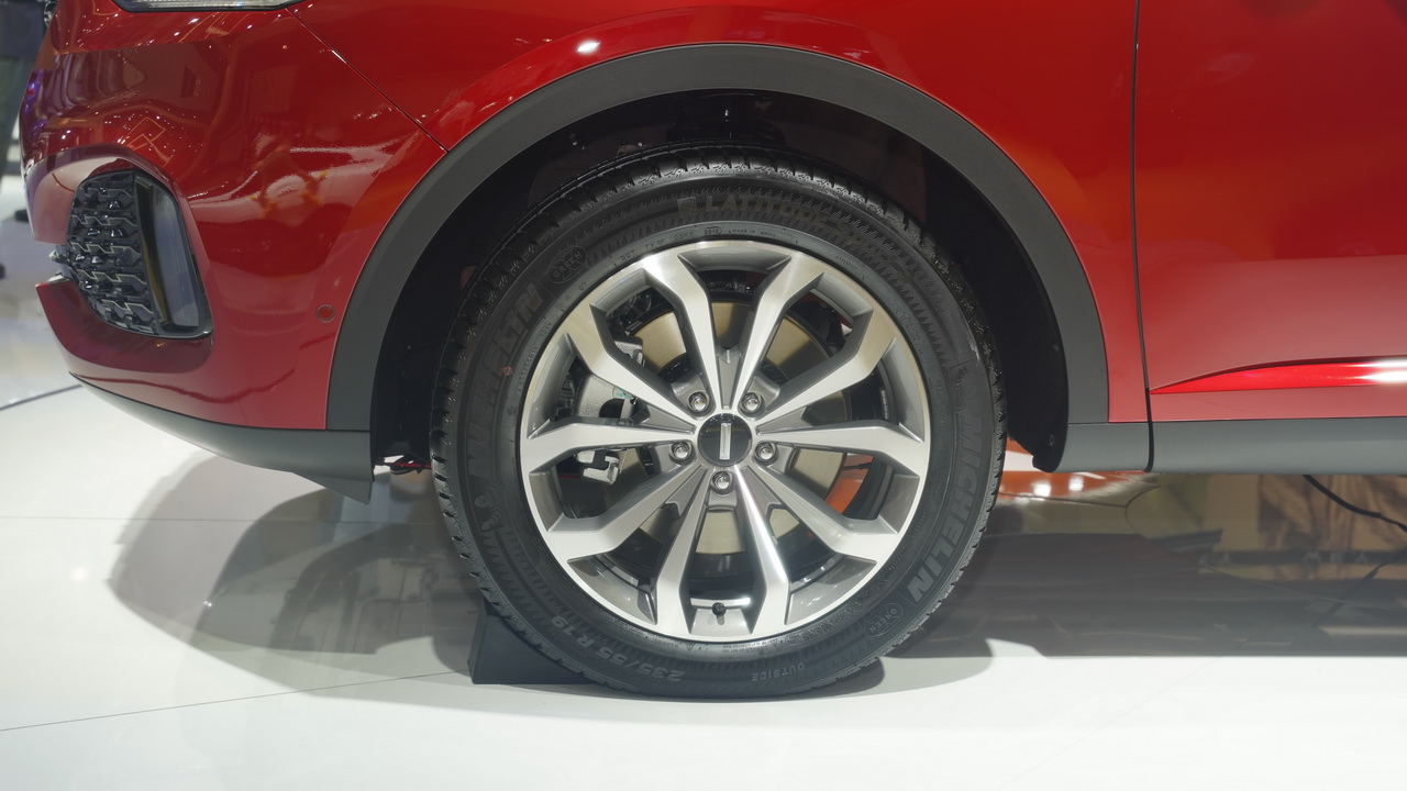 2018成都车展实拍：WEY VV6