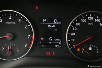 2018款悦动1.6L自动悦目版GL