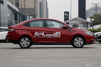 2016款锐3 1.6L手动智享型