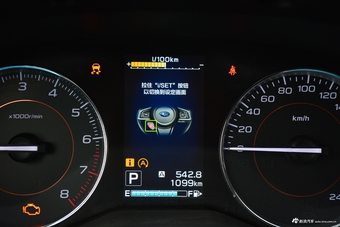 2018款斯巴鲁XV 2.0L自动全驱尊贵版EyeSight