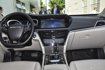 2017款启辰T90 2.0L手动智尚版